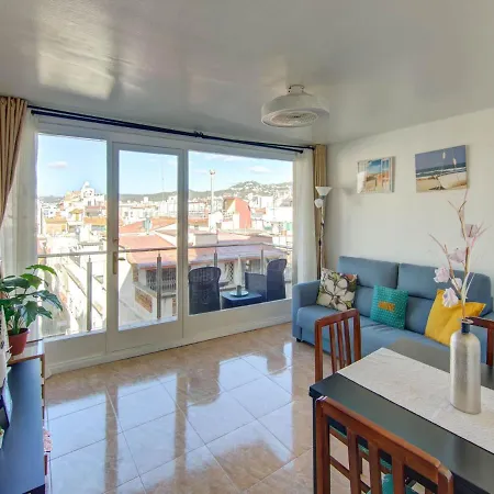 Elegant With Terrace Lloret de Mar