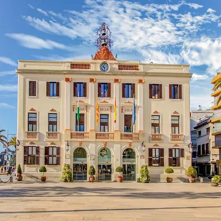 Elegant With Terrace Daire Lloret de Mar