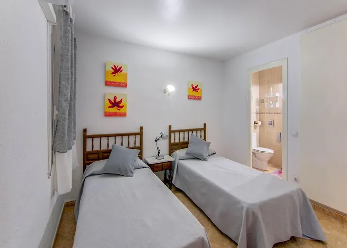 Elegant With Terrace Λορέτ Ντε Μαρ