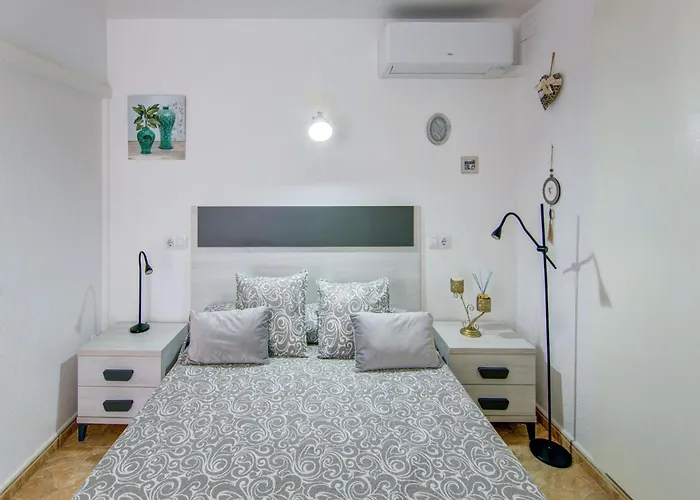 Daire Elegant With Terrace Lloret de Mar