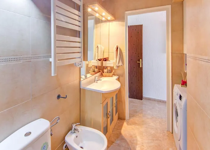 Διαμέρισμα Elegant With Terrace